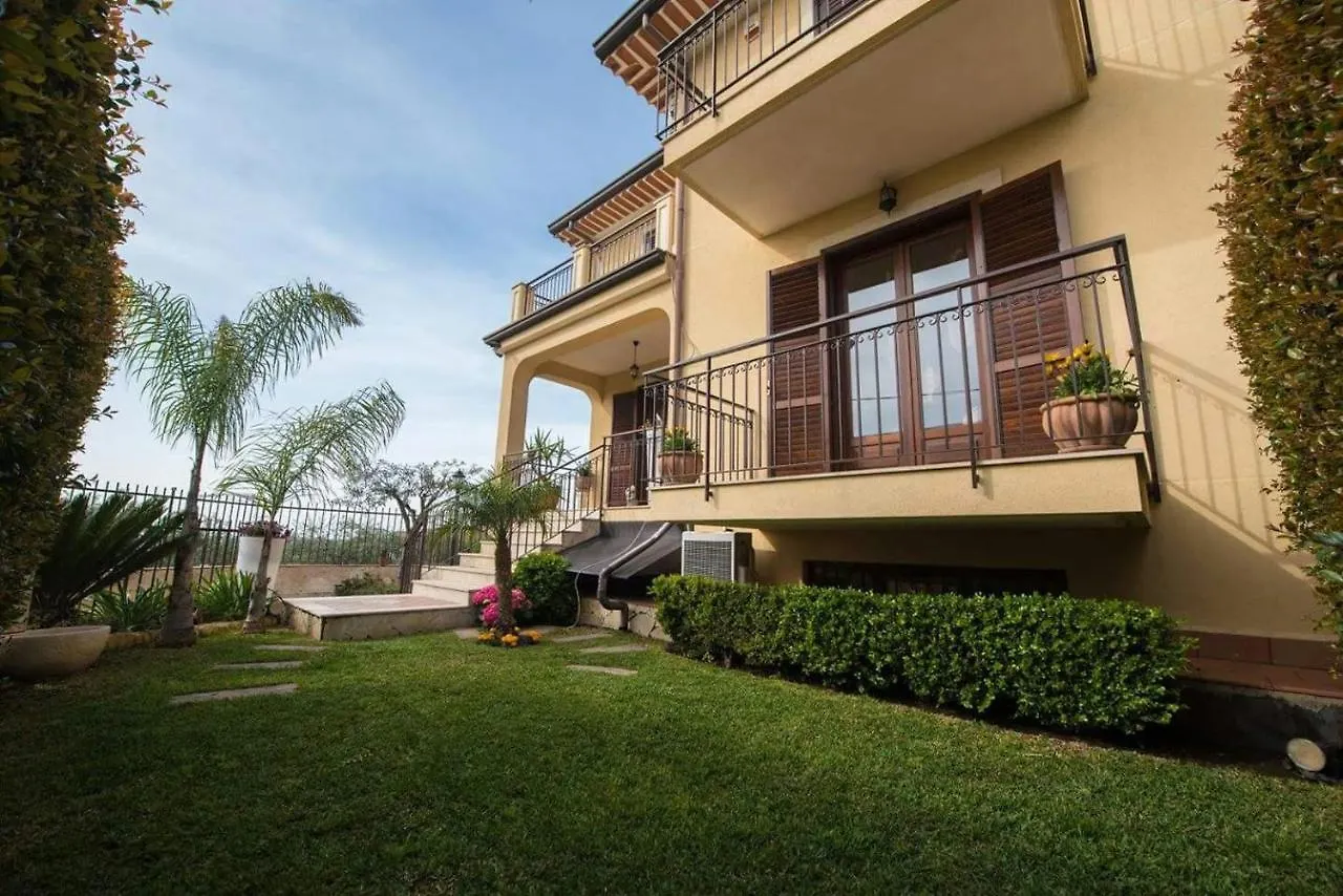 B&B Lavinaio Aci SantʼAntonio