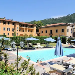 *** Hotel Park Regina - With Air-condition And Pool Italia