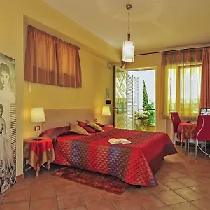*** Bed & Breakfast Ai Cipressi Italia